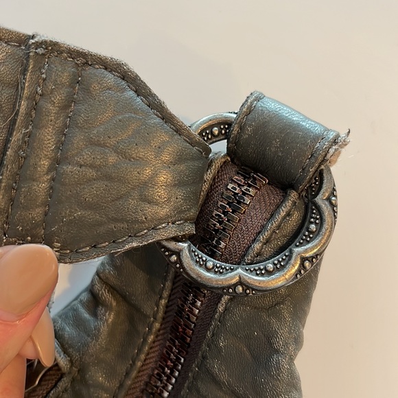 Free People body bag. - Picture 2 of 2